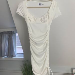 Neive short sleeve mini dress white